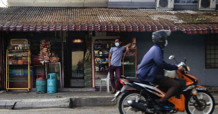 Waktu Operasi Kedai